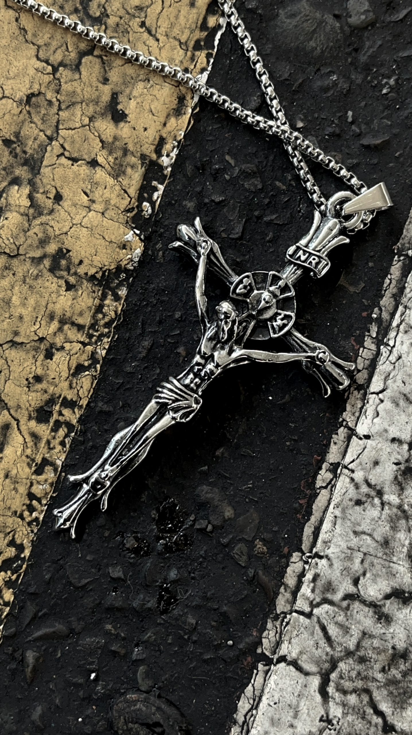 تصویر صلیب مرد یخی - Flymod 