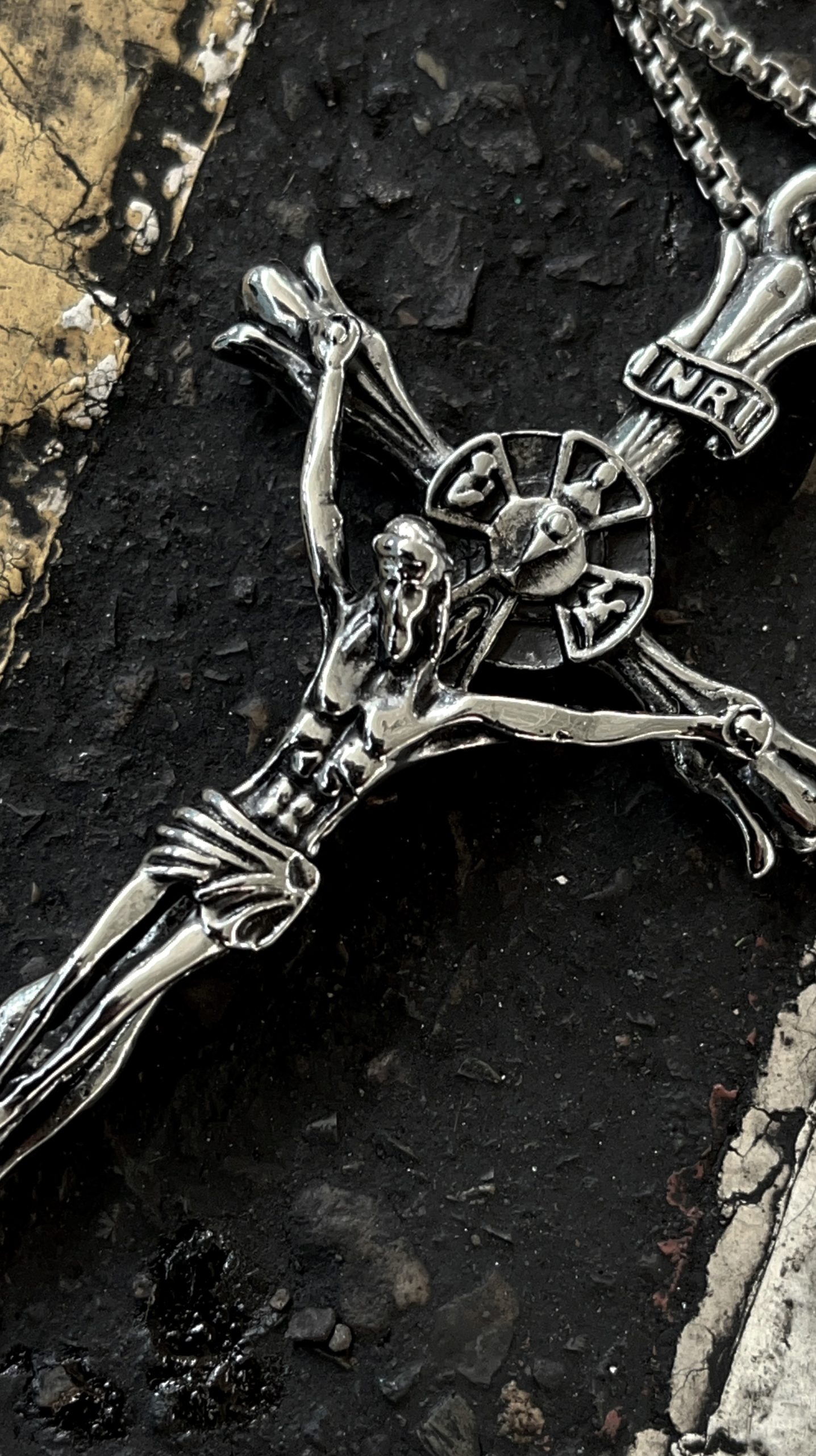 تصویر صلیب مرد یخی - Flymod 